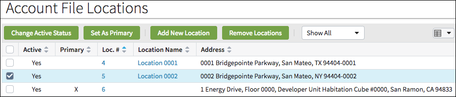 List view with check boxes in first column and buttons in toolbar.